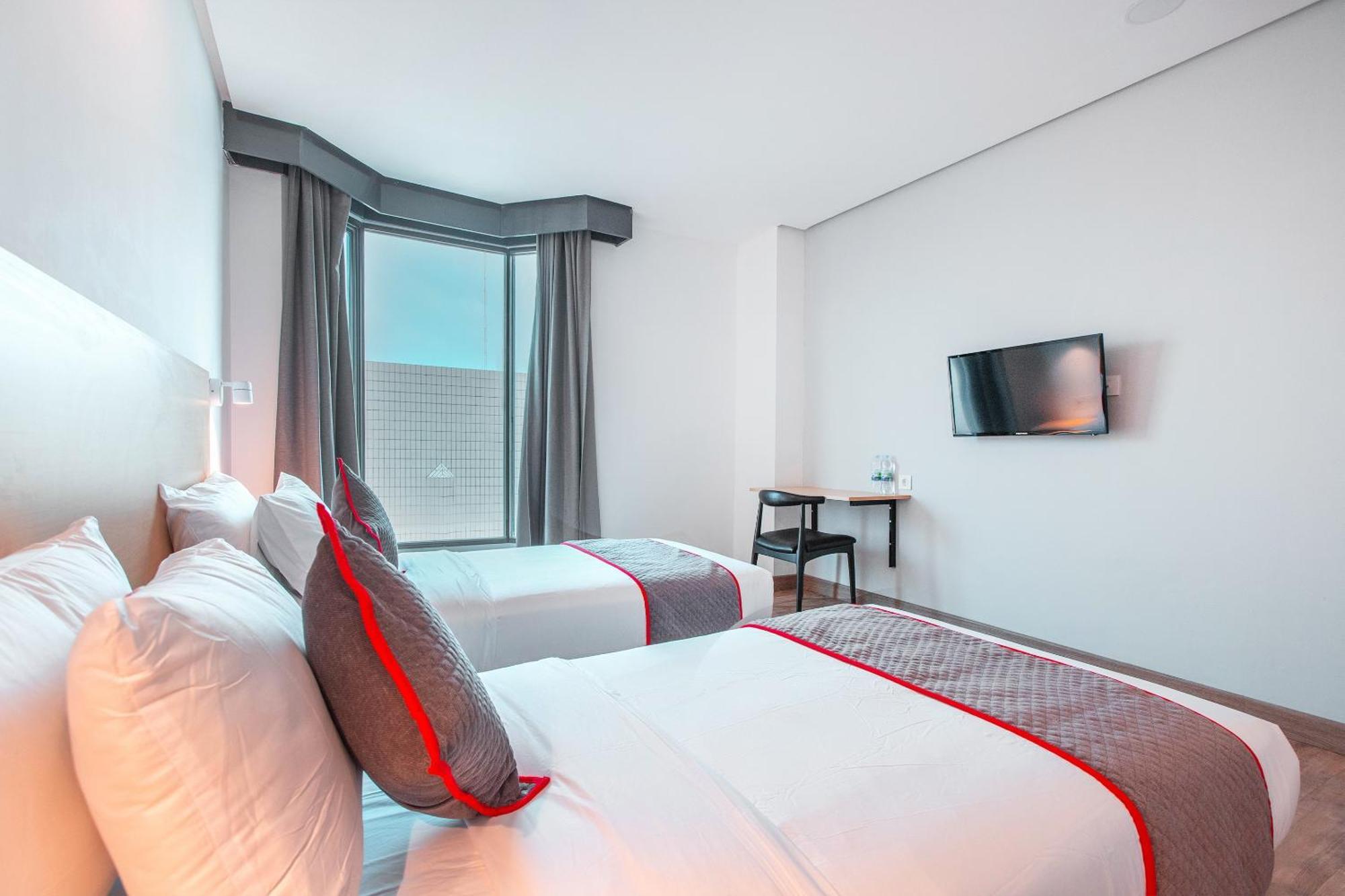 Super Oyo Townhouse 1 Hotel Salemba Джакарта Экстерьер фото